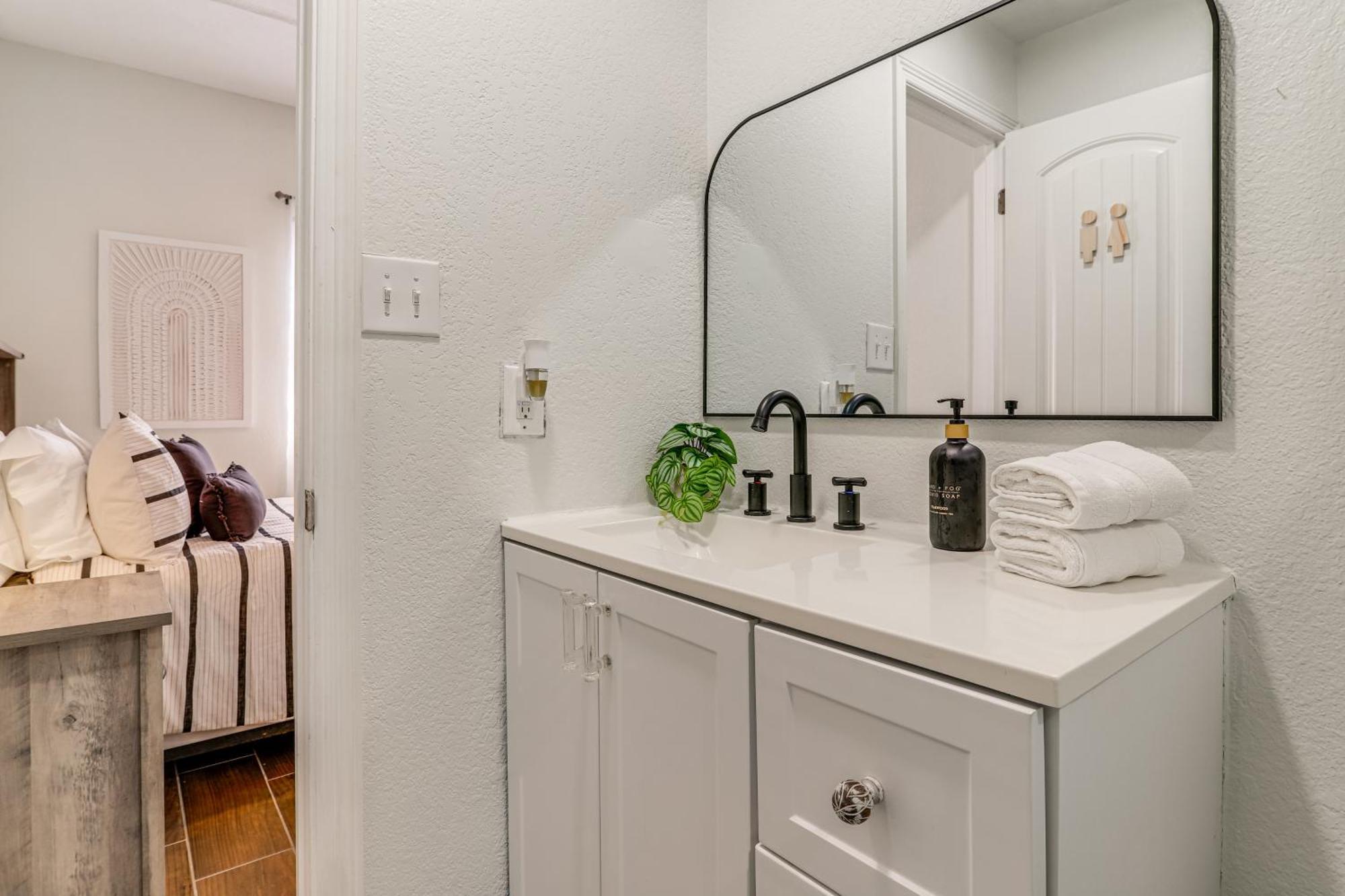 Luxe South Padre Condo With Pool - Walk To Beach! South Padre Island Exterior foto